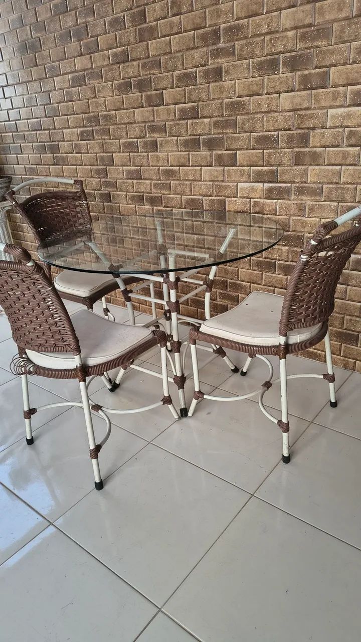 Mesa área externa com 3 cadeiras (com avarias) - Foto 2