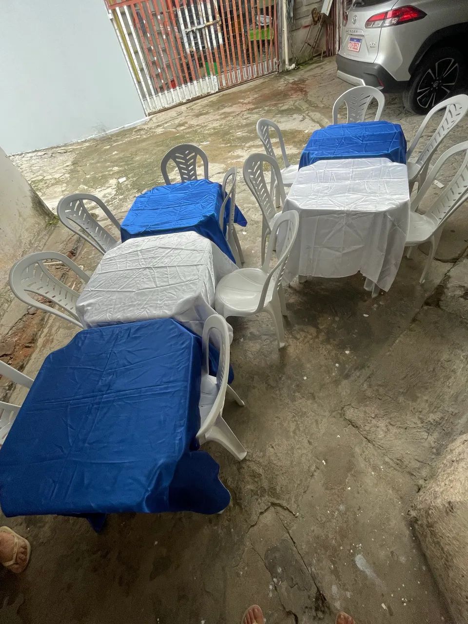 Alugo mesas e cadeiras de plástico  - Foto 2