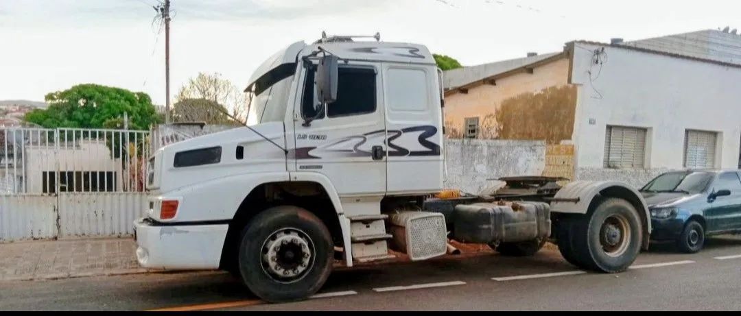 MB 1938 2001/01 4X2 