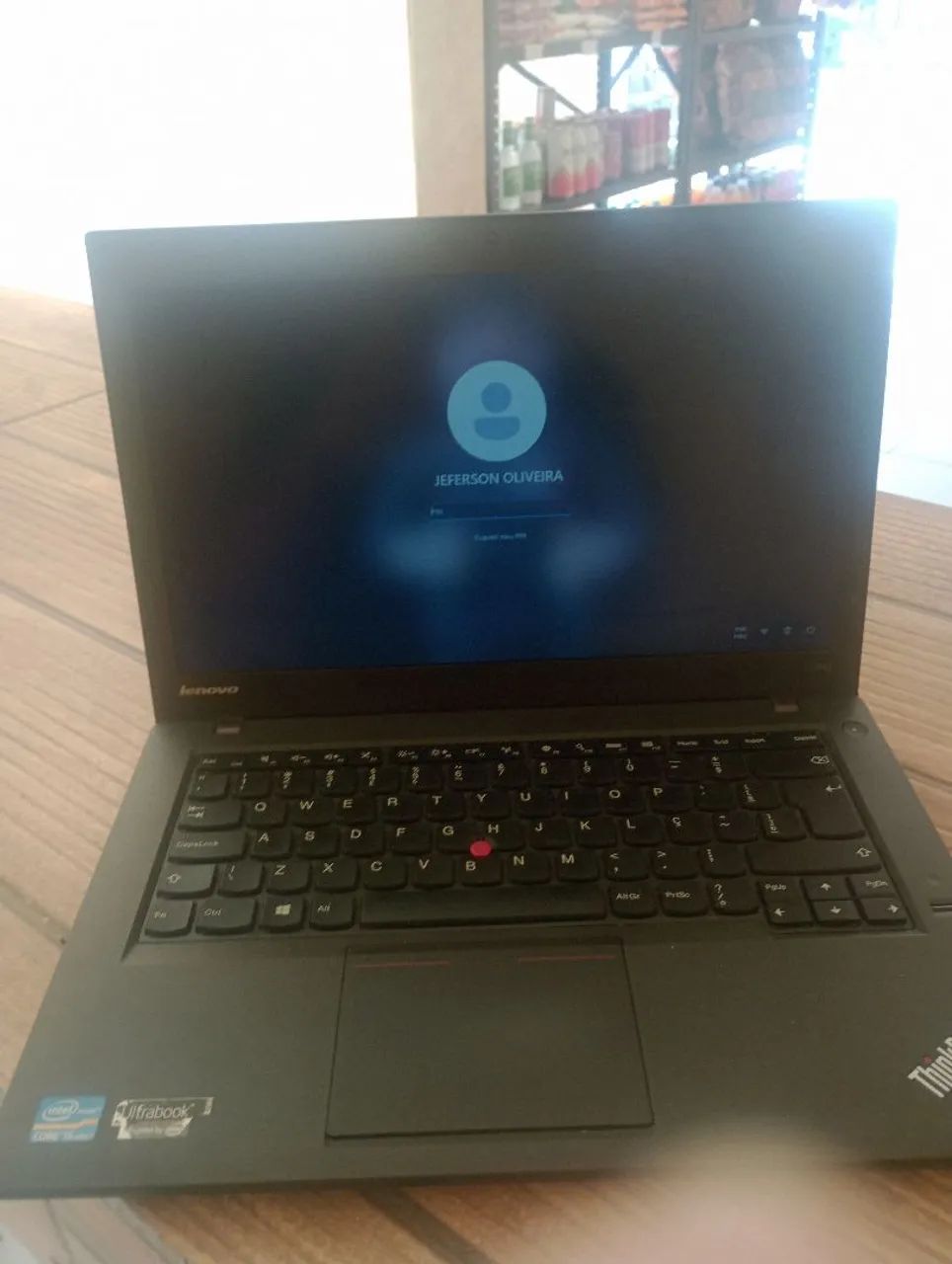 Vende se notebook Lenovo 