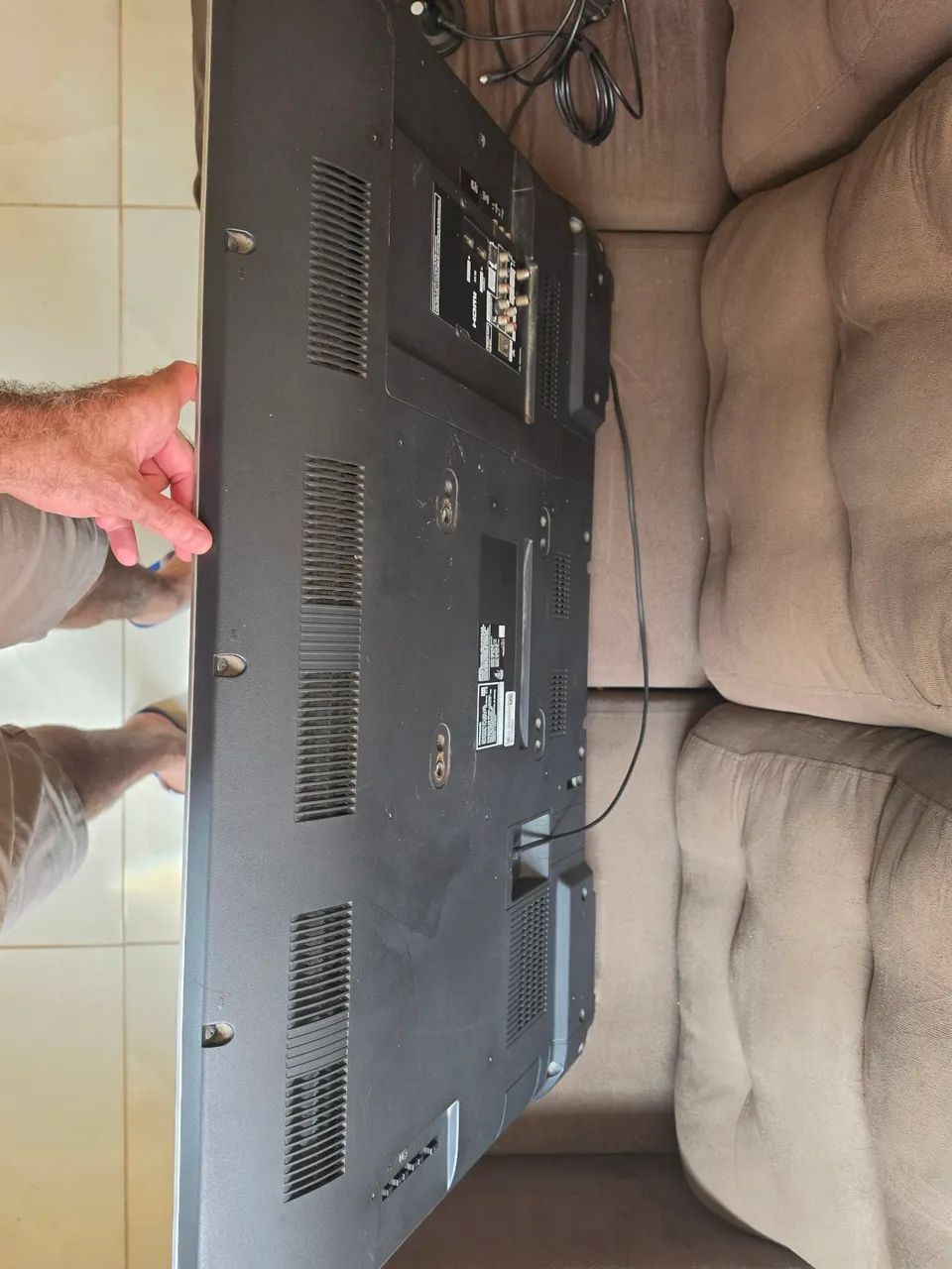 Vendo Smart TV Panasonic de 43 polegadas em PERFEITO ESTADO DE CONSERVAÇÃO  - Foto 2