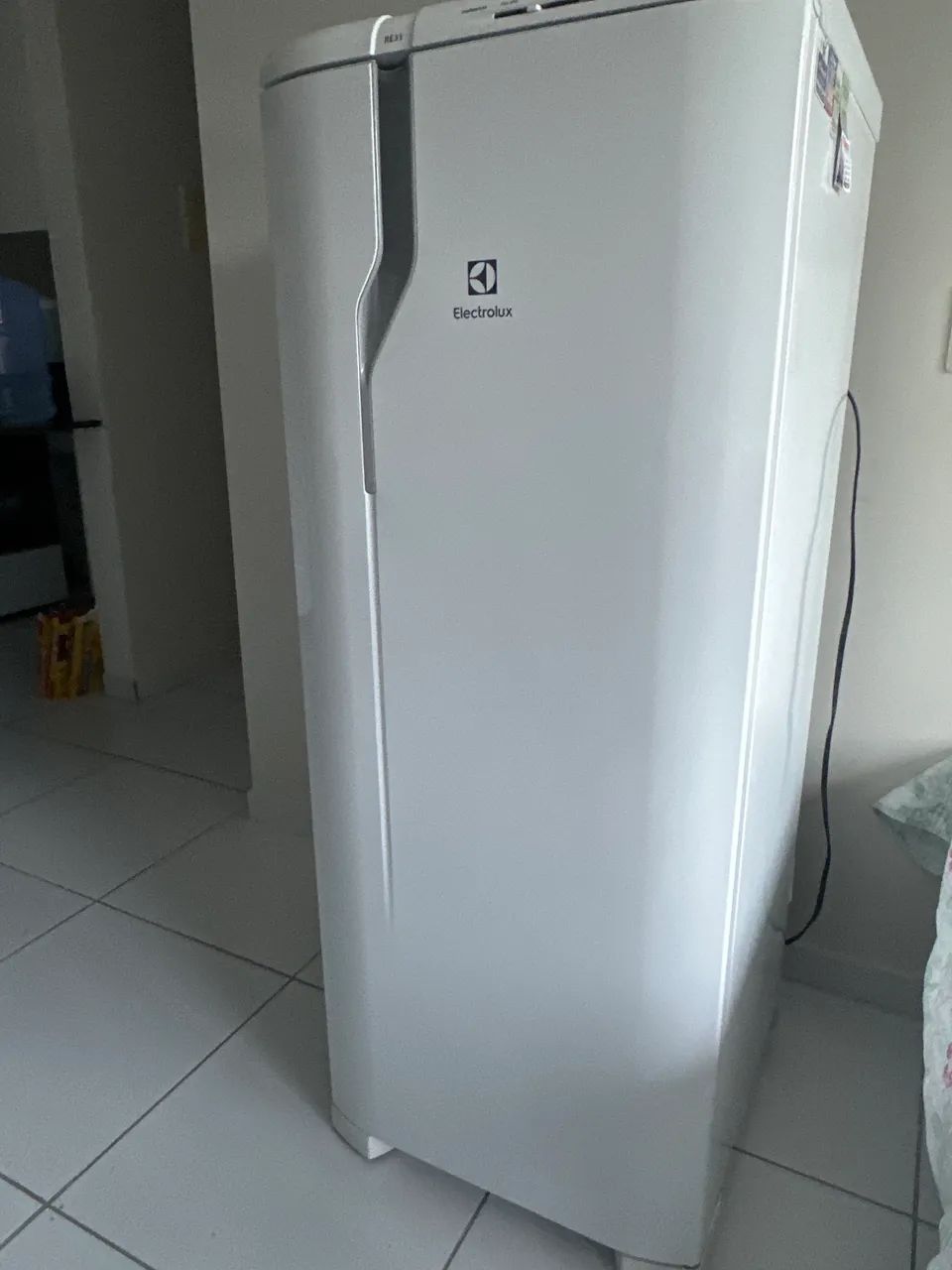 Geladeira Eletrolux RE31