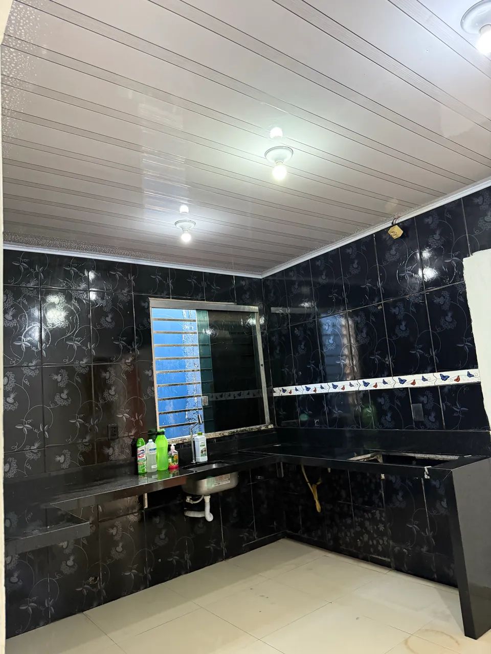 Alugo casa na zona leste com 3 quartos casa ampla  - Foto 2