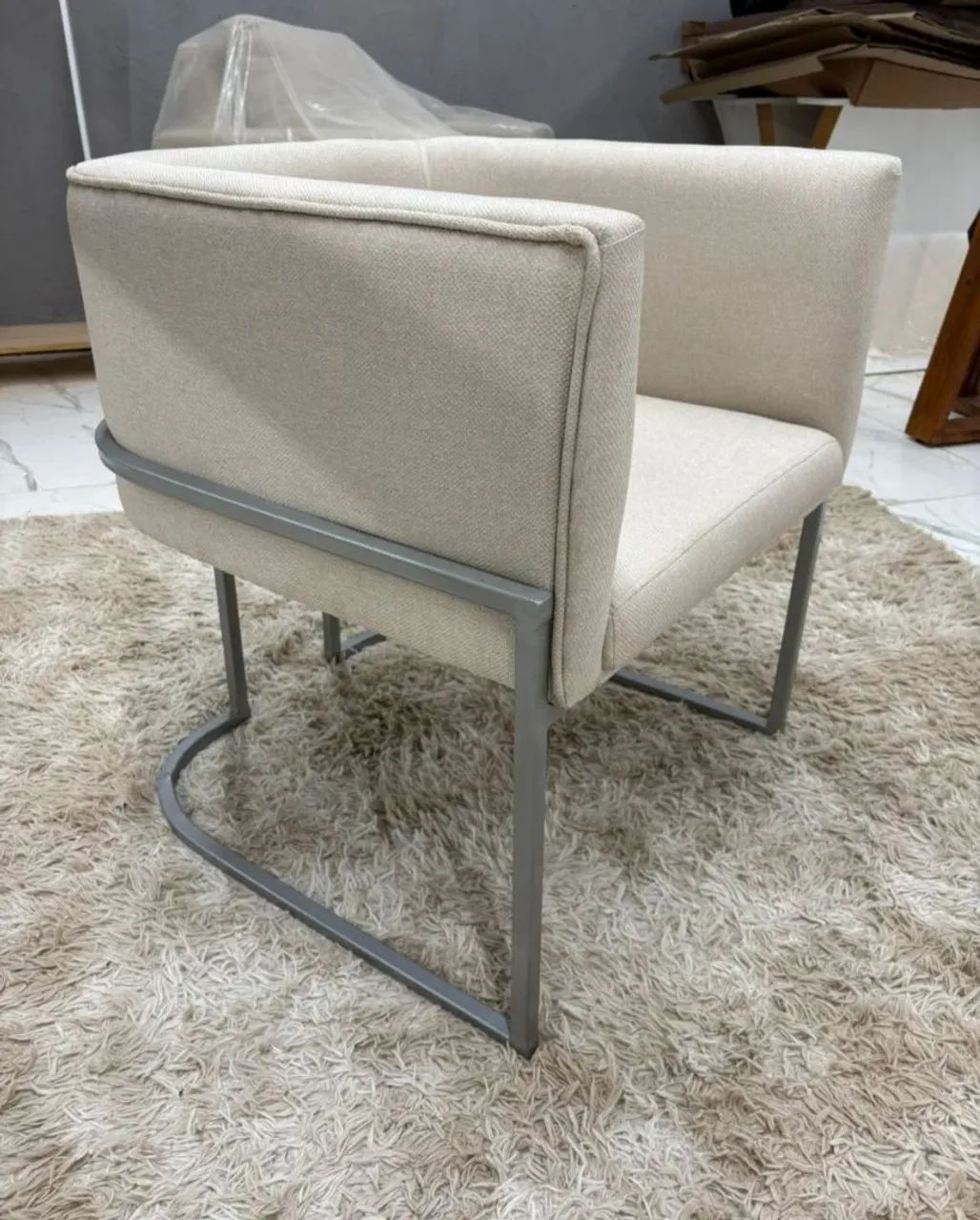 Cadeira poltrona luxo decorativa  - Foto 4