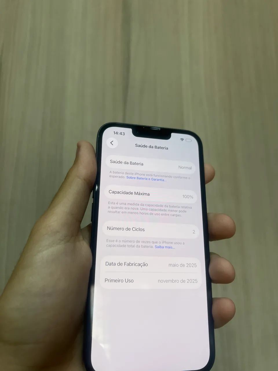 iPhone 16e 100% preto  - Foto 2