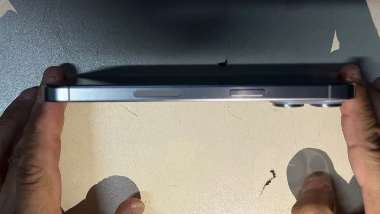 Iphone 15 pro Max 256 91%bateria - Foto 3