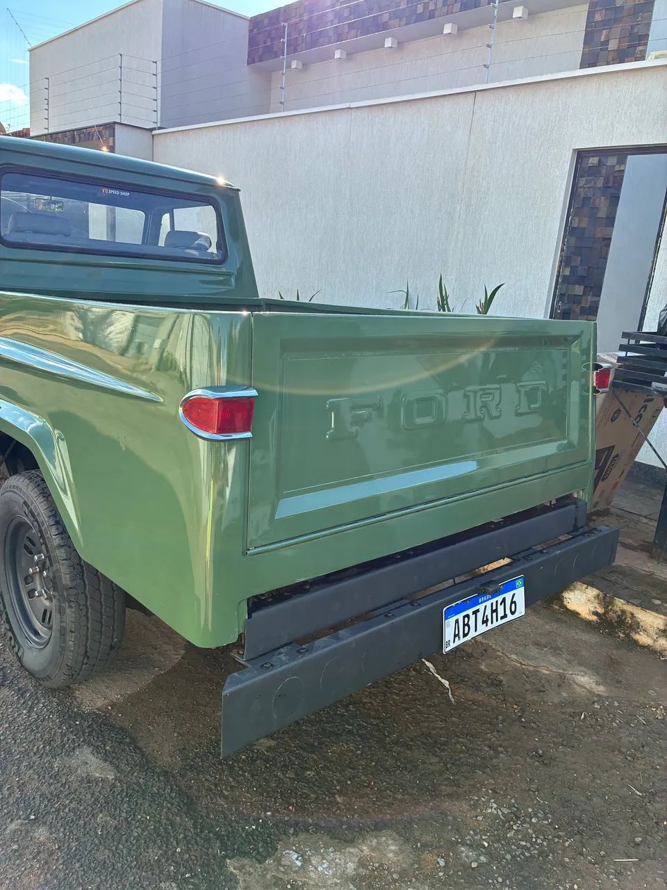 Ford F-75 4X4 2.3 1965
