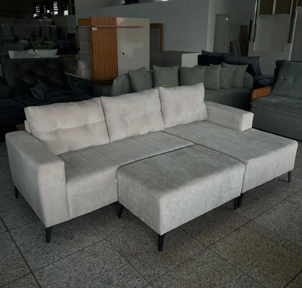 Sofa Monet com PuFF  - Foto 2