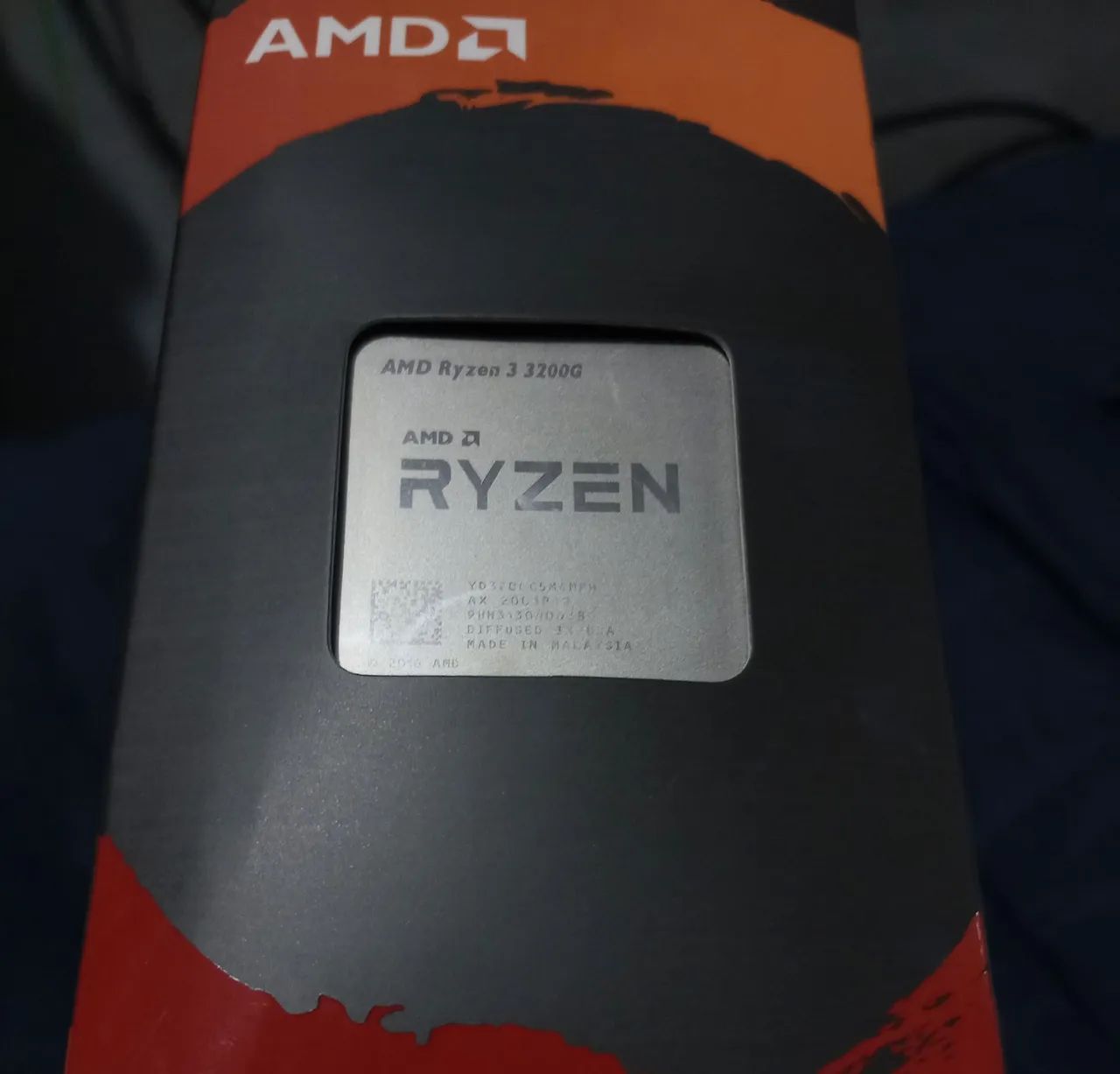 Processador Ryzen com Vídeo integrado (cooler e caixa inclusos) 
