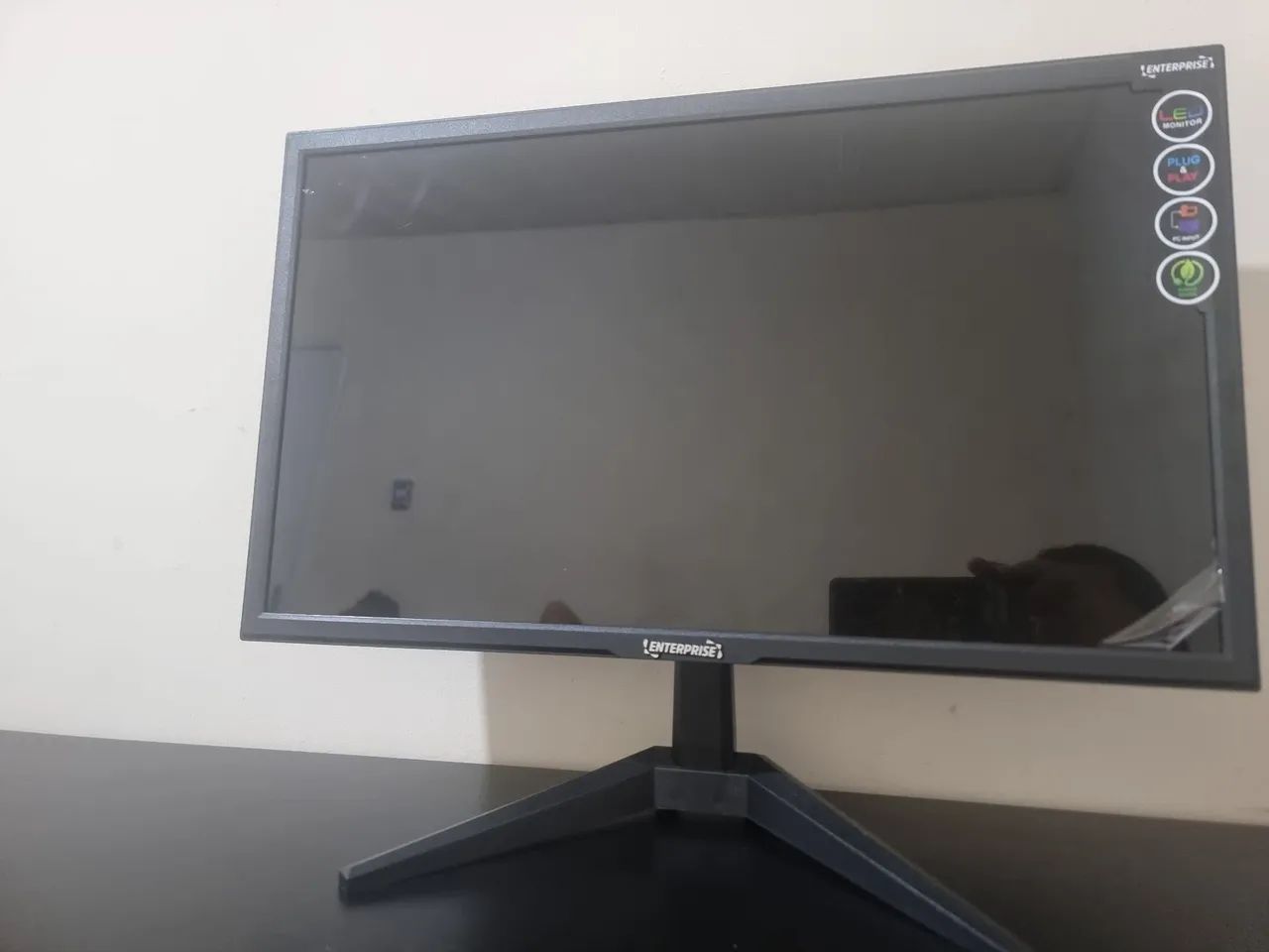 MONITOR LED 20 POLEGADAS NOVO NA CAIXA