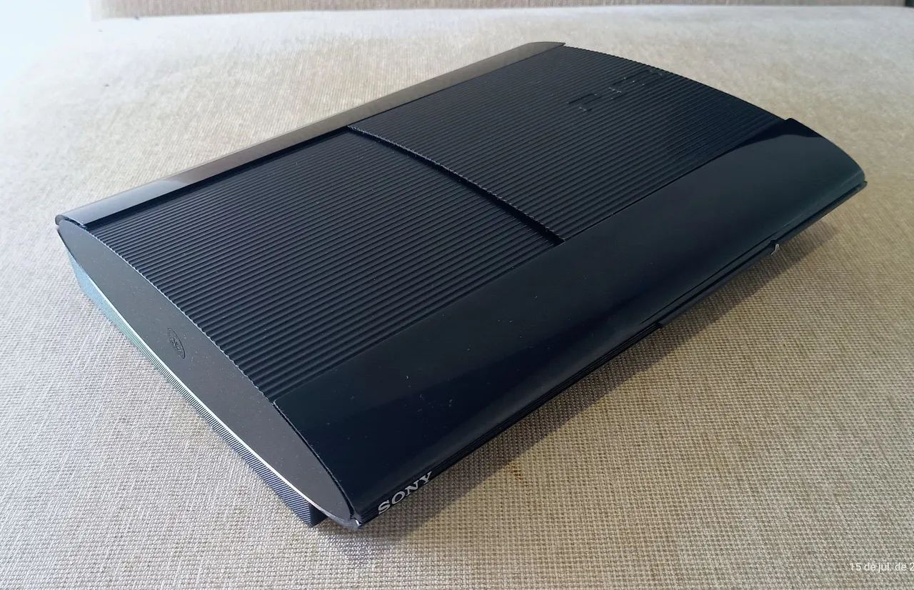PS3 super slim (250gb bloqueado) - Foto 2