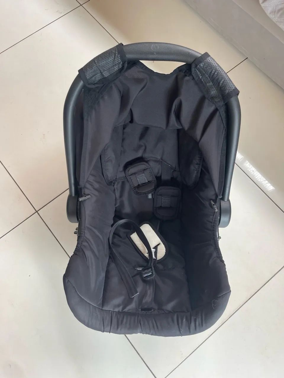 Carrinho de bebê + bebê conforto - Foto 5