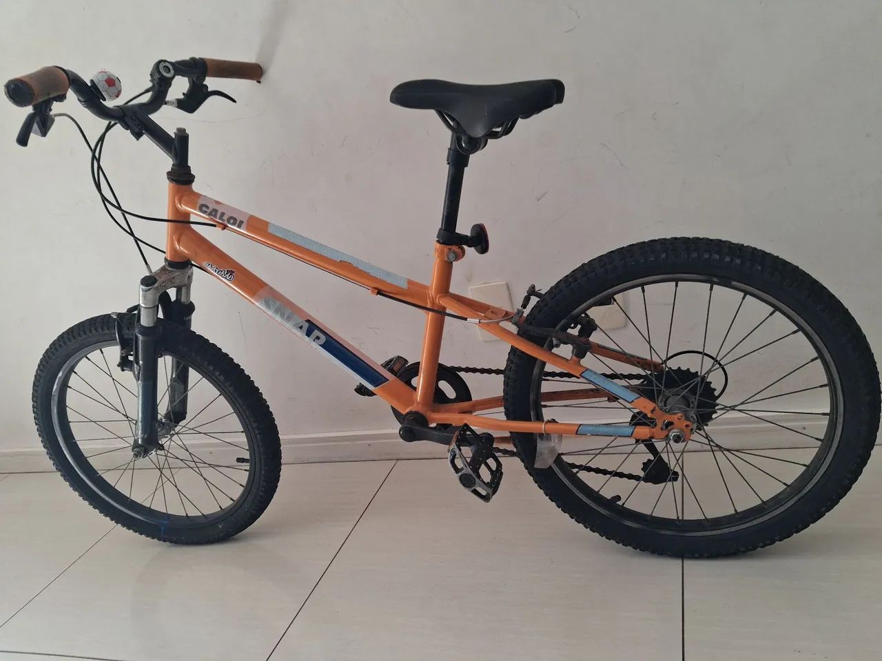 Vendo bicicleta caloi aro 20 - Foto 2