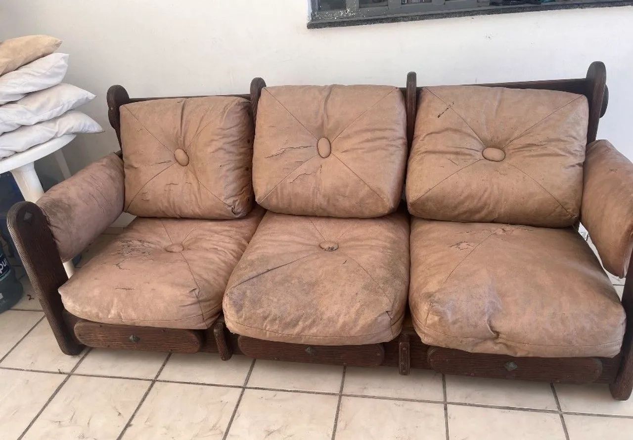 Conjunto de Poltronas e Sofás (Massaranduba 50 Anos) - Foto 2