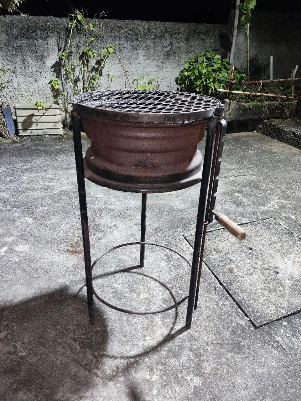 Churrasqueira aro de carro