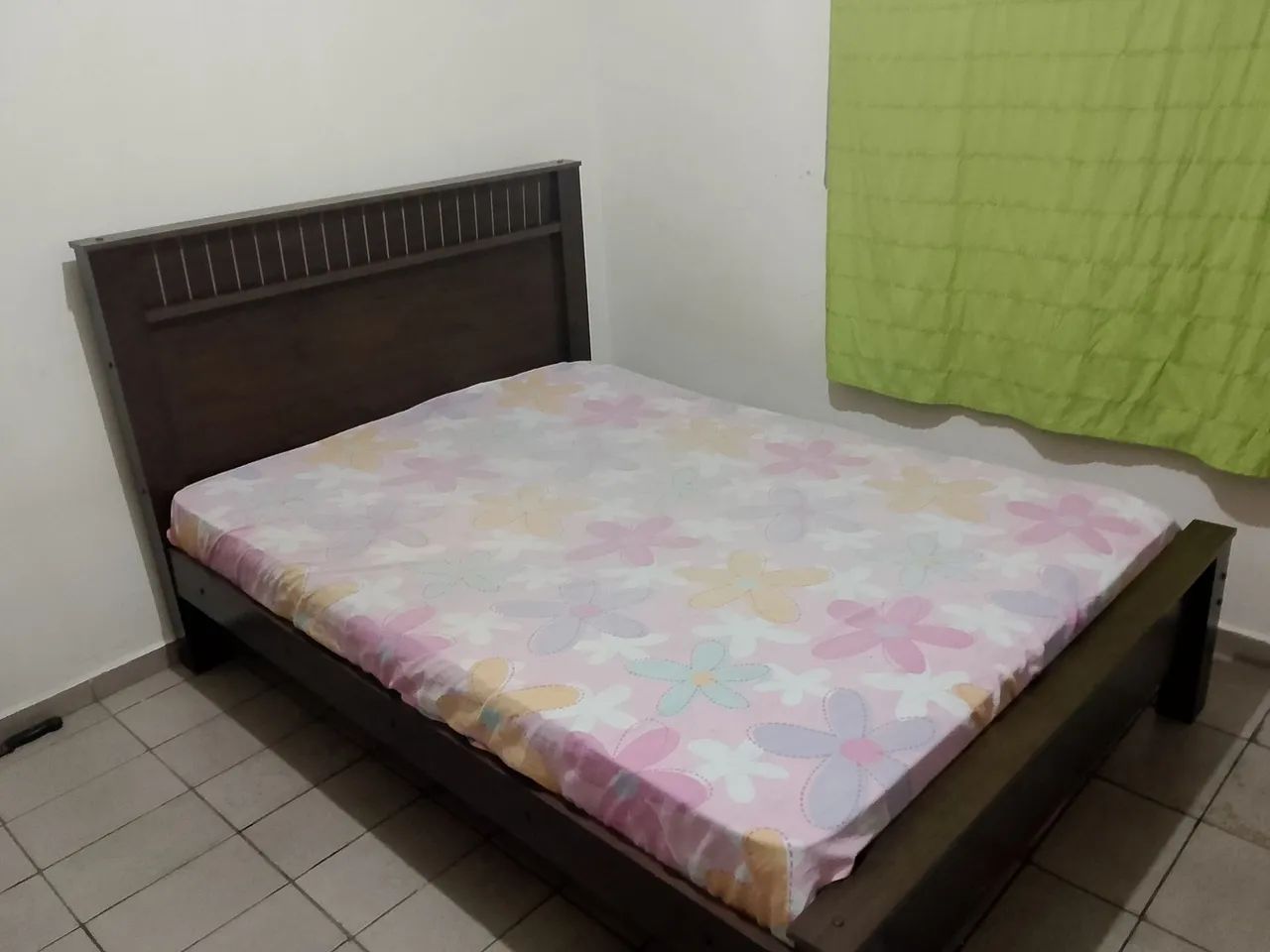 Cama e colchão e almofadas - Foto 5