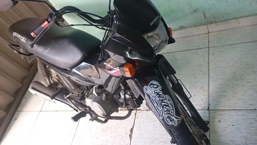 Moto pra alugar 