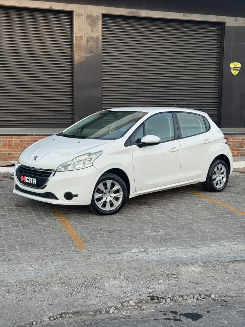 Peugeot 208 ACTIVE 1.5 8V FLEX 2014