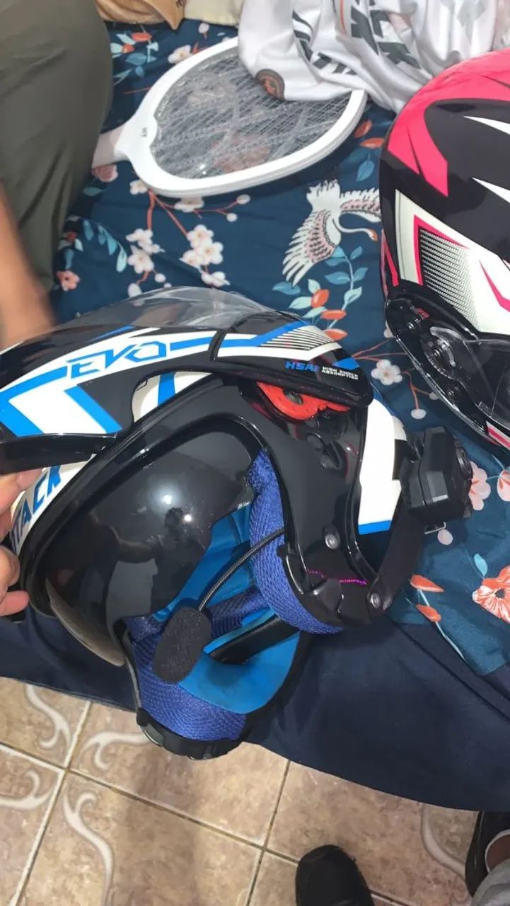 Capacete Evo Attack com intercomunicador  - Foto 2