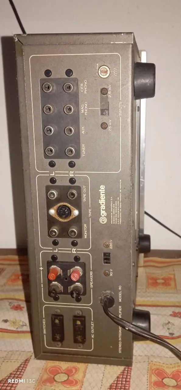 Gradiente Stered Integrated Aplifier modelo 80 - Foto 4