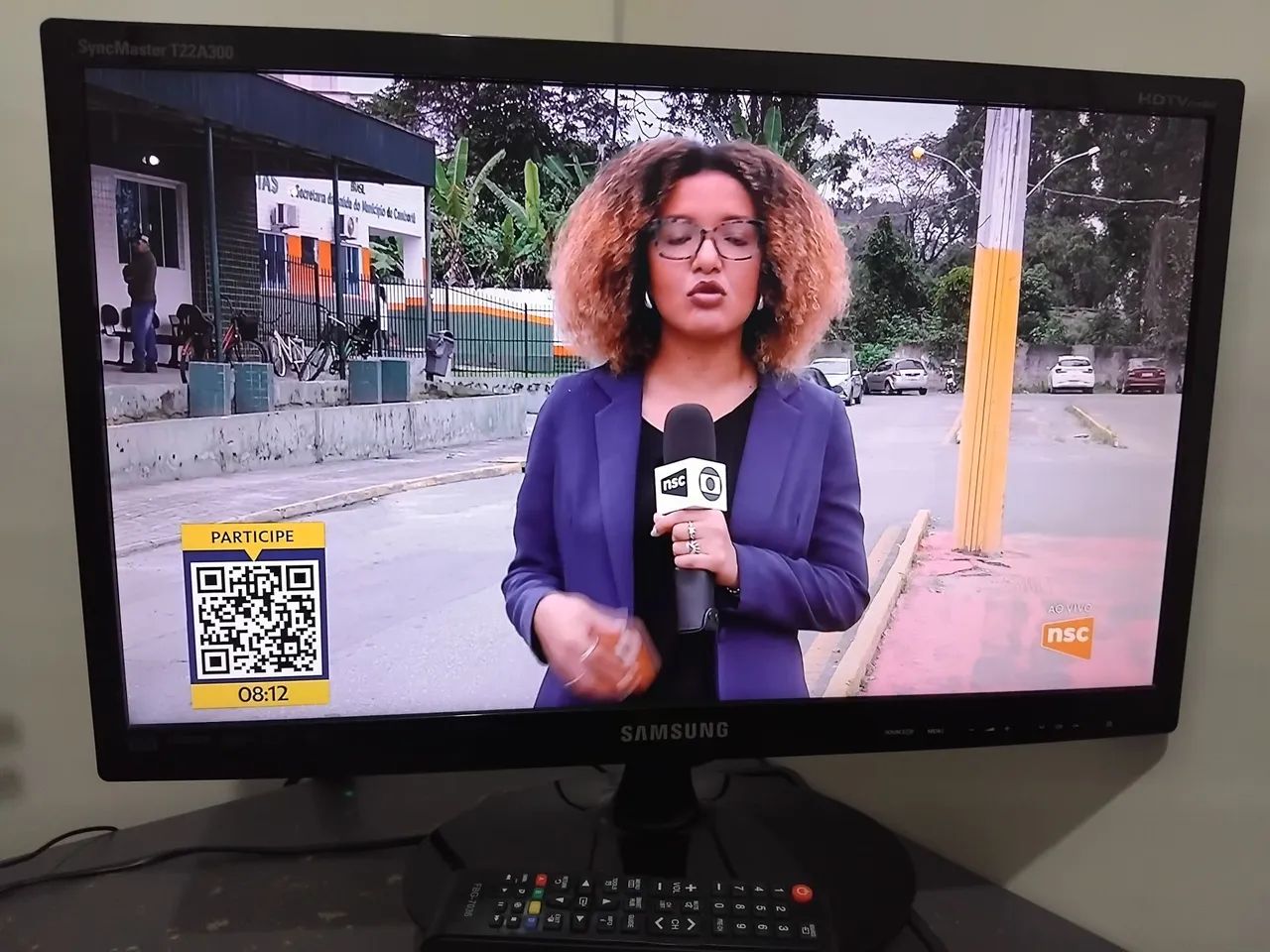 Tv Samsung 22" + Controle + Antena e Não tem HDMI e Não é Smart Não entrego - Foto 2