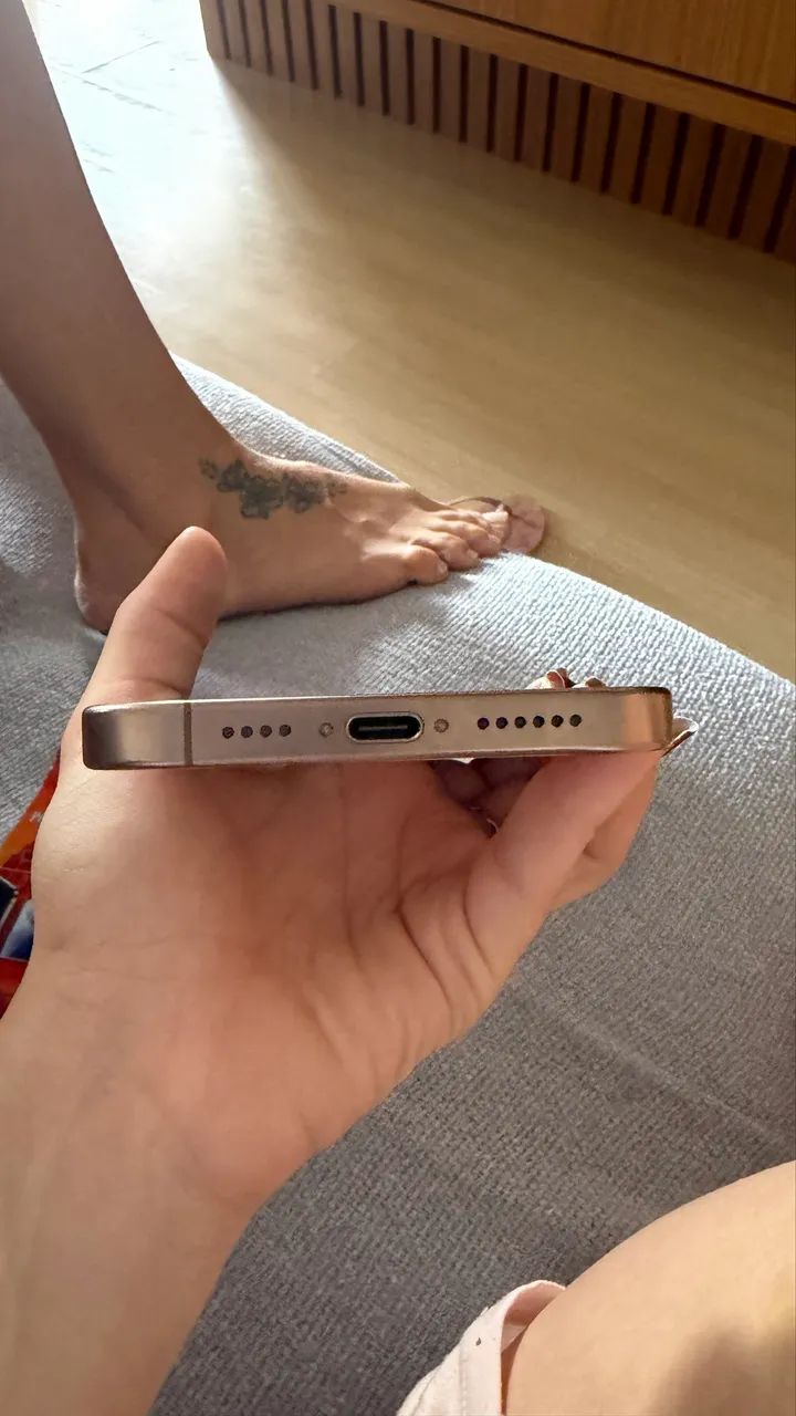 Iphone 16 Pro Max - Foto 5