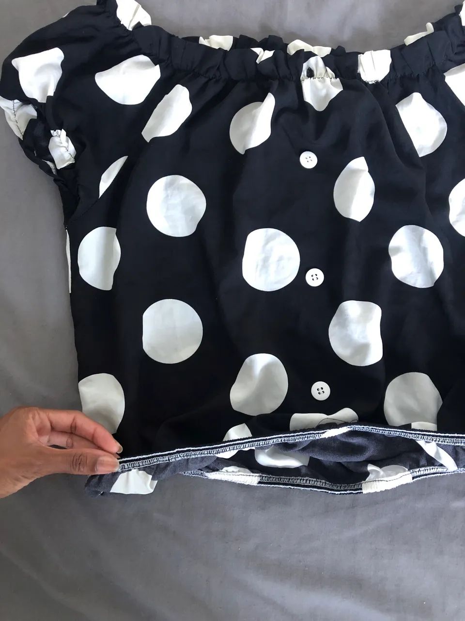 Blusa de bolinha  - Foto 5