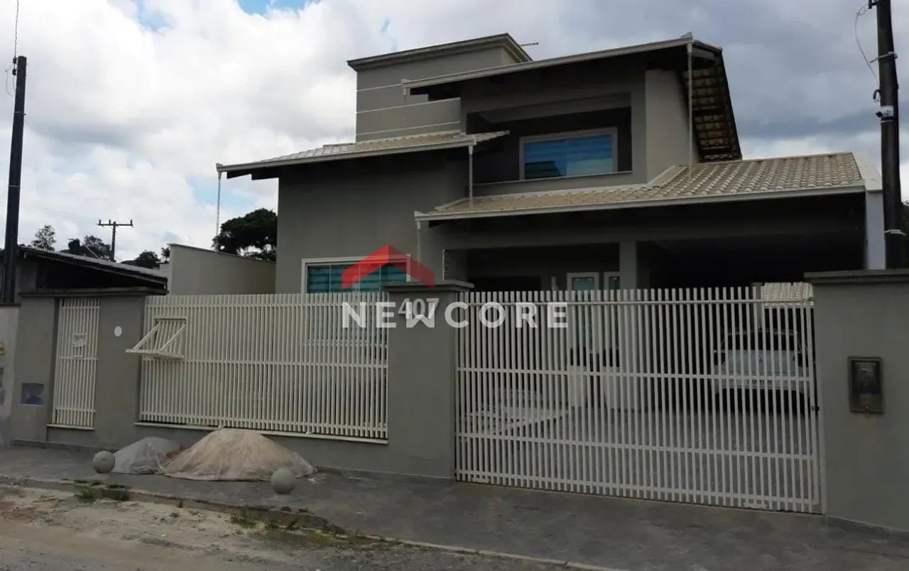 Casa em Rua Jairo Germano Korn - Parque Guarani - Joinville/SC