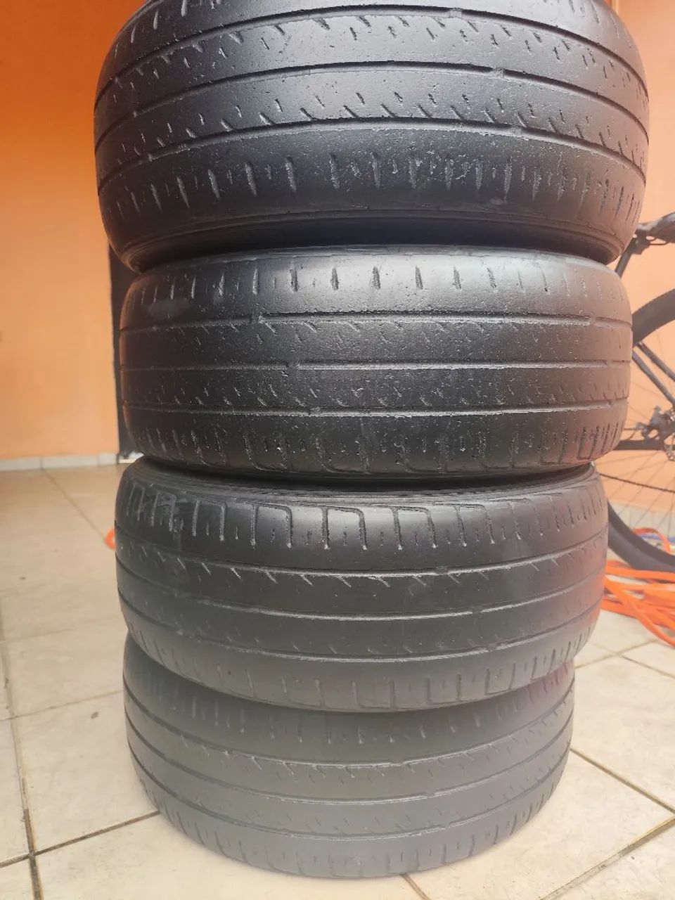 Pneus aro 15 carro  - Foto 4