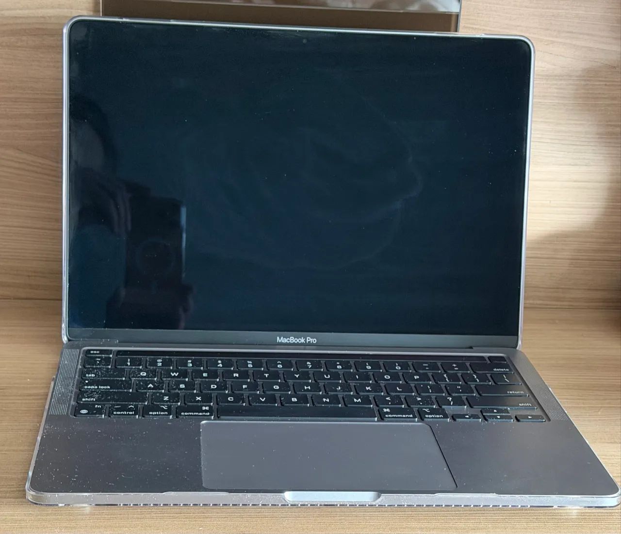 新品同様 MacBook Pro 13 2020 M1 16G SSD 512G Apple MacBook Pro (13 polegadas, 2020, Chip M1, 512 GB de SSD