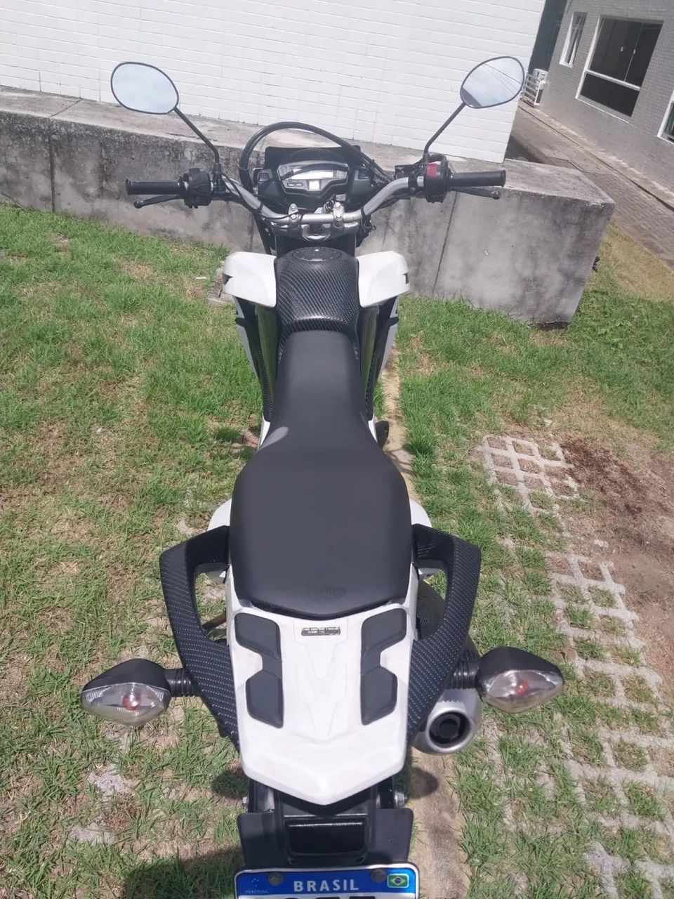 Honda Bros Modelo 2023 - Foto 4
