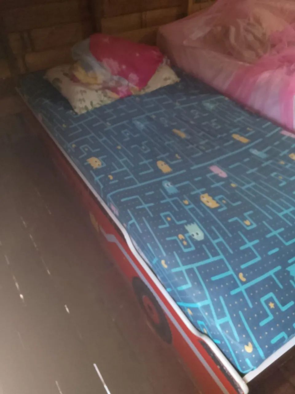 Vendo cama de solteiro  - Foto 2