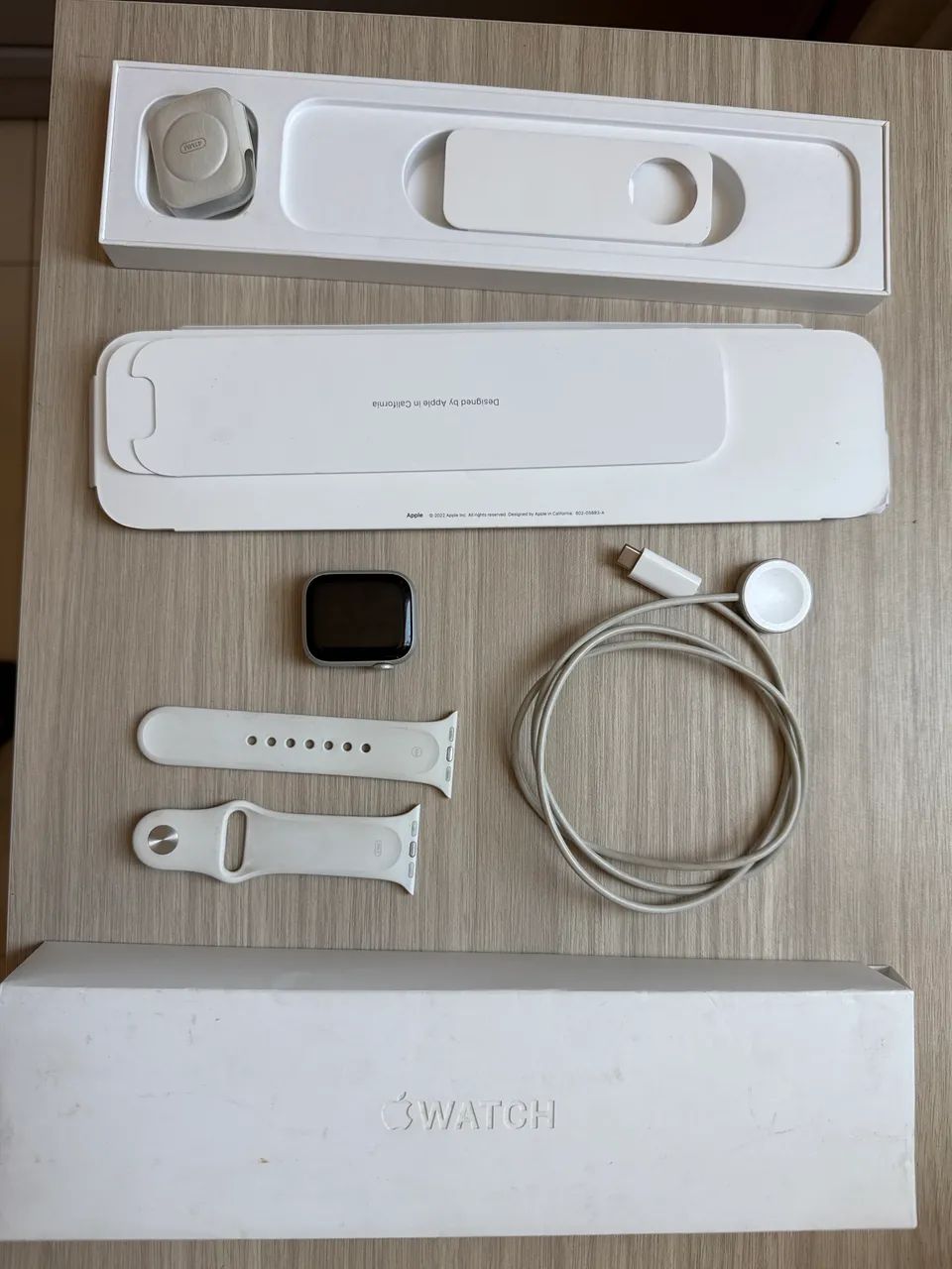 VENDE-SE APPLE WATCH SERIES 8 