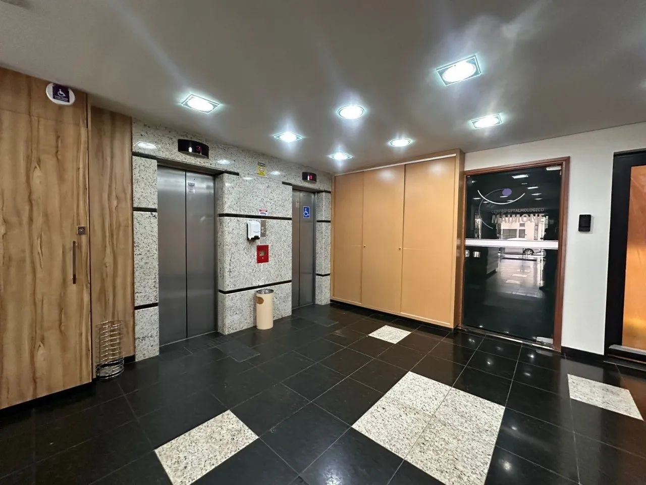 Locação - Sala Comercial na Zona 01 em Maringá - Foto 3