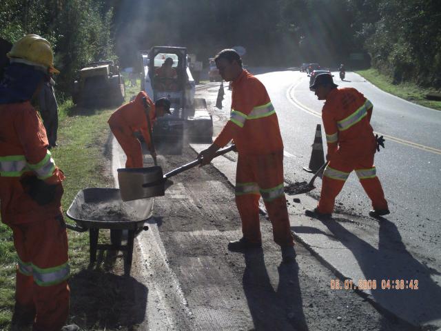 Locamos Fresadoras de Asfalto e Concreto Bobcat - Foto 4