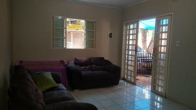 Excelente Casa com 3 Qtos, Suite, Churrasqueira, Lotão 800 metros - Foto 5