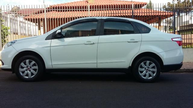 Grand Siena Attractive 1.4 Flex 2013