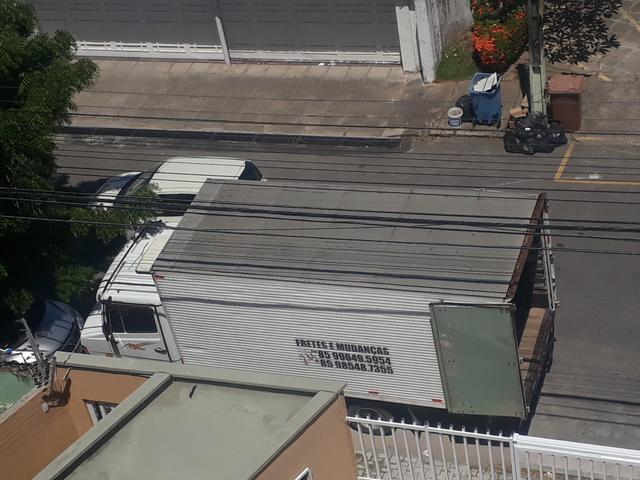 Vende-se 58.000 Benz 710 Baú OBS: sem freio a AR - Foto 17