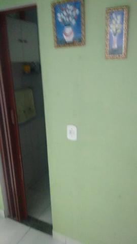 Excelente casa com sala 02 dormitórios condições de ampliar - Foto 7