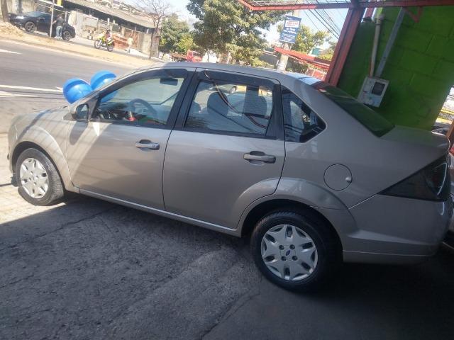 Ford Fiesta Sedam Flex - Foto 9