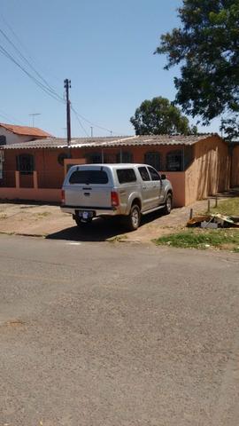 QNG 23 Casa com 7 kits alugadas mais pode construir um prédio no lote só 550mil - Foto 5