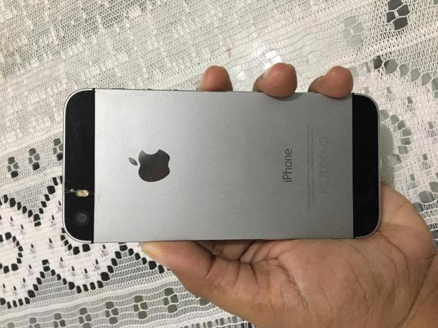 Vendo Celular iPhone 5s 16GB - Foto 2