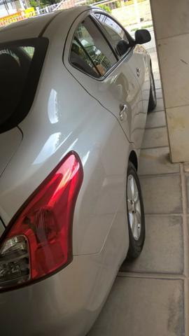 Nissan Versa SL 1.6 16v Flex 2013/2014 - Foto 3