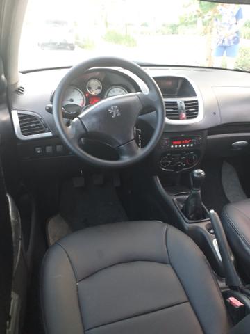 Peugeot 207 1.4 Troco e Financio - Foto 9