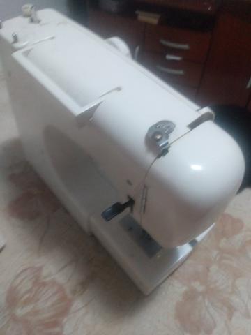 Maquina de custura - Foto 3