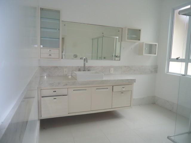 Casa para alugar com 5 dormitórios em Centro, Joinville cod:04942.001 - Foto 9