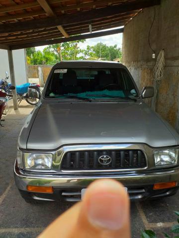 Vendo uma ano 2003 hilux 3.0-TD diesel - Foto 3