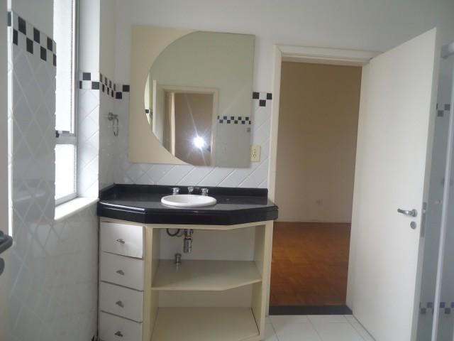 Casa para alugar com 5 dormitórios em Centro, Joinville cod:04942.001 - Foto 17