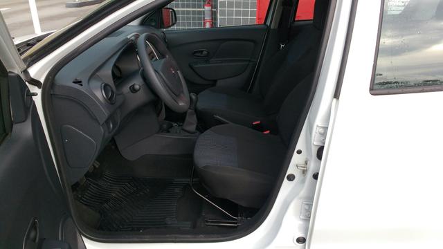 Vendo Logan 1.0 R$ 32.900 - Foto 5