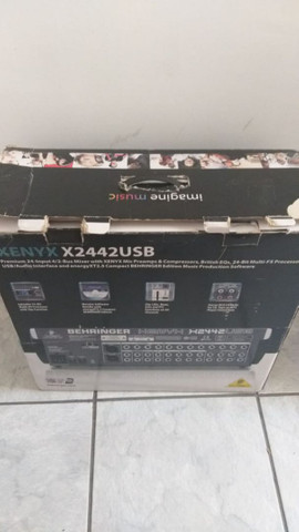 Mesa de som Behringer xenix 2442usb - Foto 3